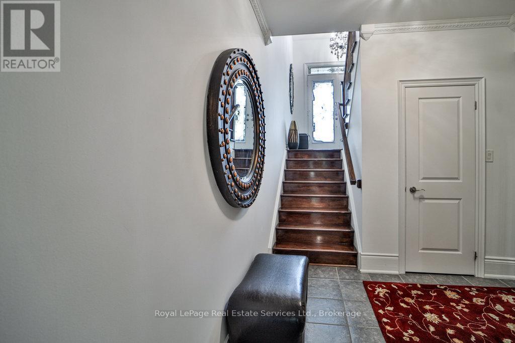 












13 SANDY COAST CRESCENT

,
Wasaga Beach,




Ontario
L9Z0G1

