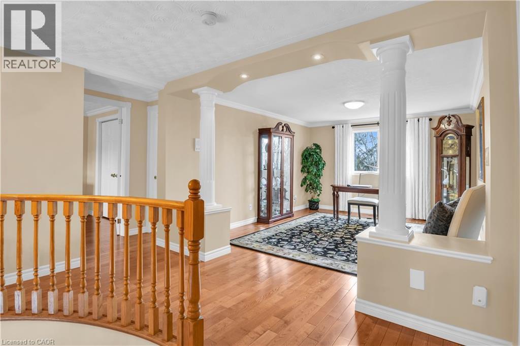 












228 MICHENER Crescent

,
Kitchener,




Ontario
N2A3V7

