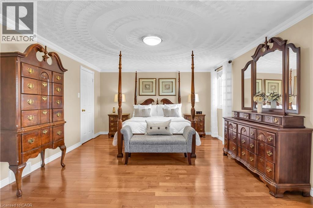 












228 MICHENER Crescent

,
Kitchener,




Ontario
N2A3V7

