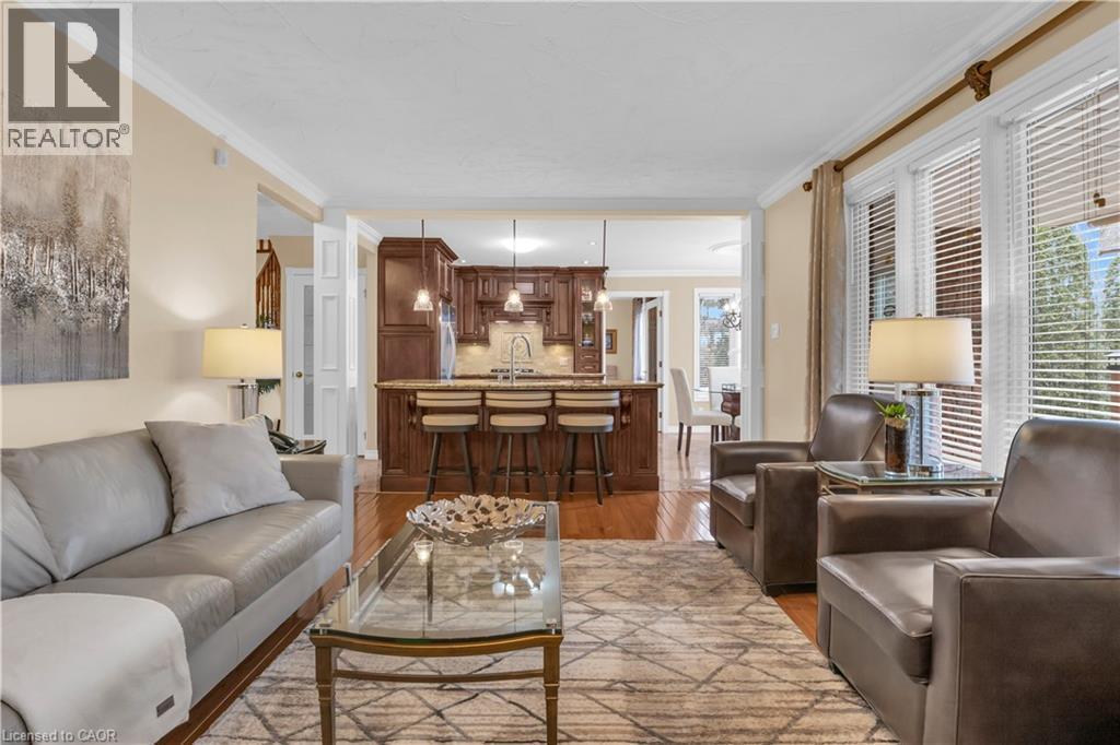 












228 MICHENER Crescent

,
Kitchener,




Ontario
N2A3V7

