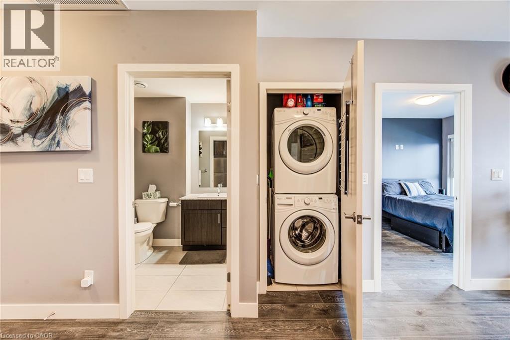 












1 VICTORIA Street S Unit# 1310

,
Kitchener,




Ontario
N2G0B5

