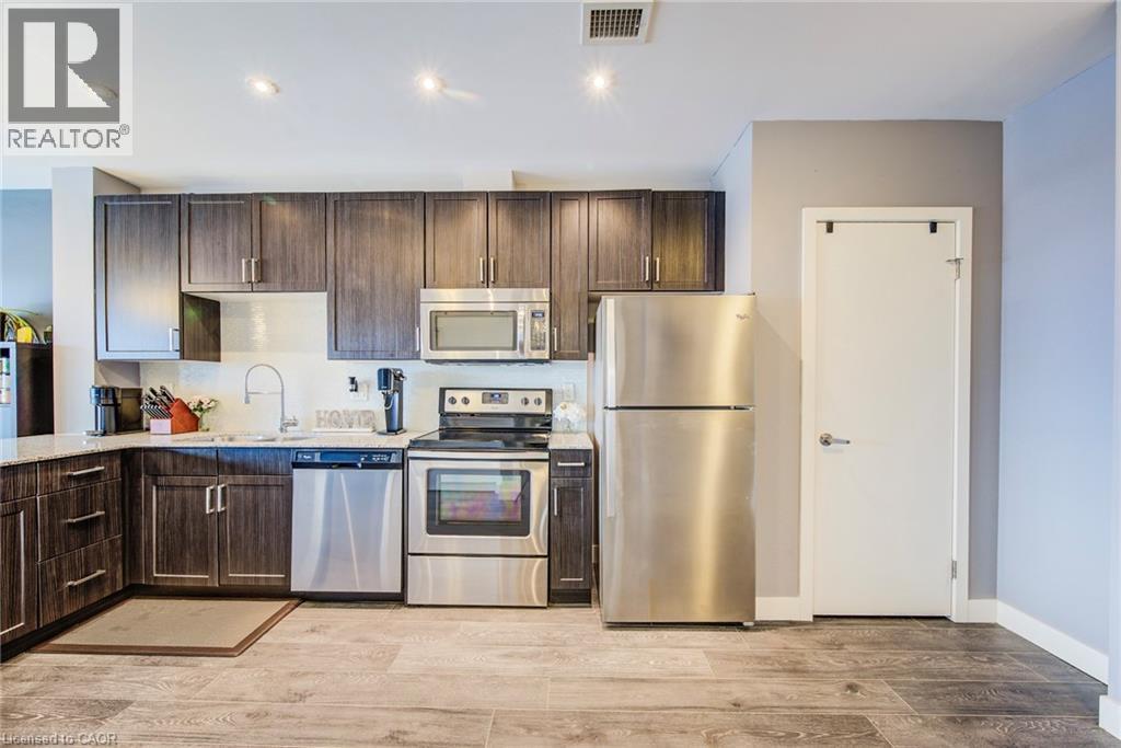 












1 VICTORIA Street S Unit# 1310

,
Kitchener,




Ontario
N2G0B5

