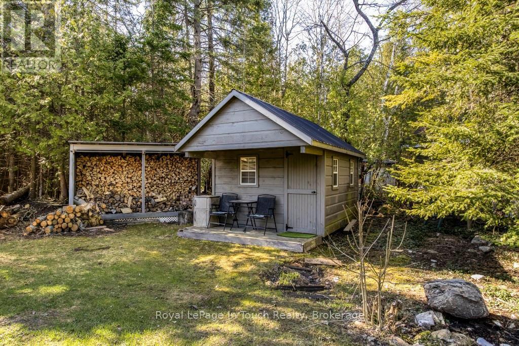 












31 EARLDOM BOULEVARD

,
Tay (Port McNicoll),




Ontario
L0K1R0

