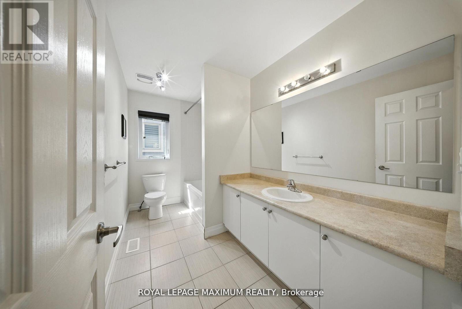 












80 CAUTHERS CRESCENT

,
New Tecumseth,




Ontario
L9R0L2

