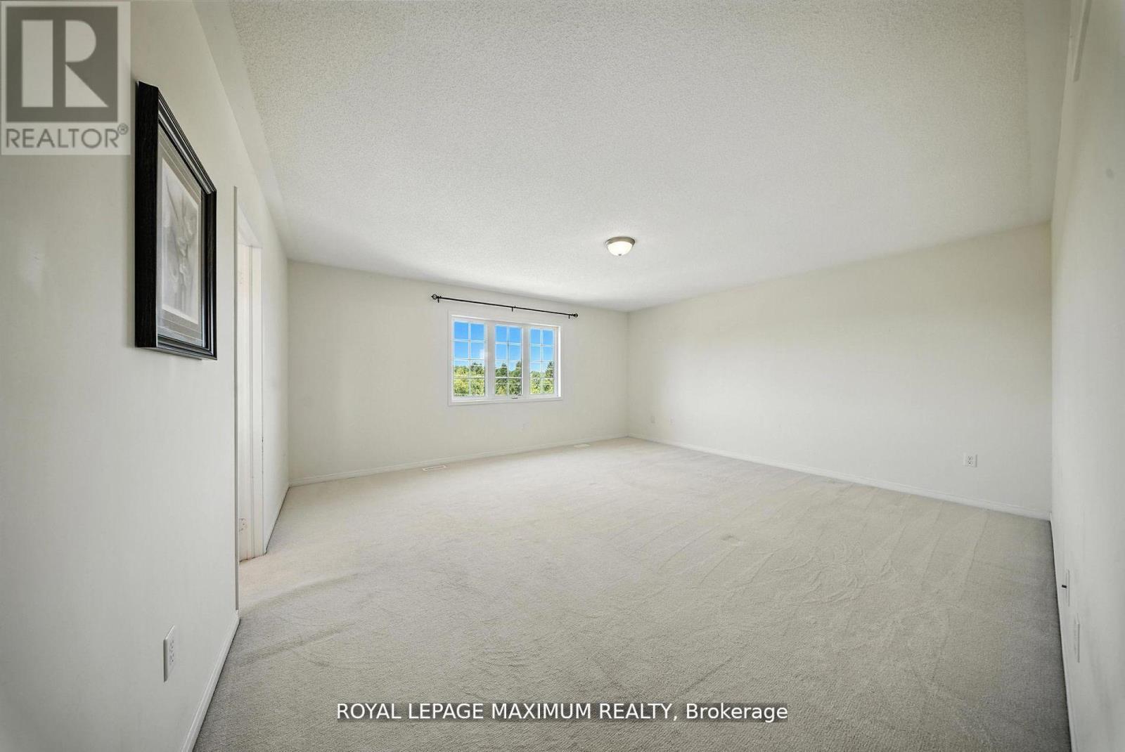 












80 CAUTHERS CRESCENT

,
New Tecumseth,




Ontario
L9R0L2

