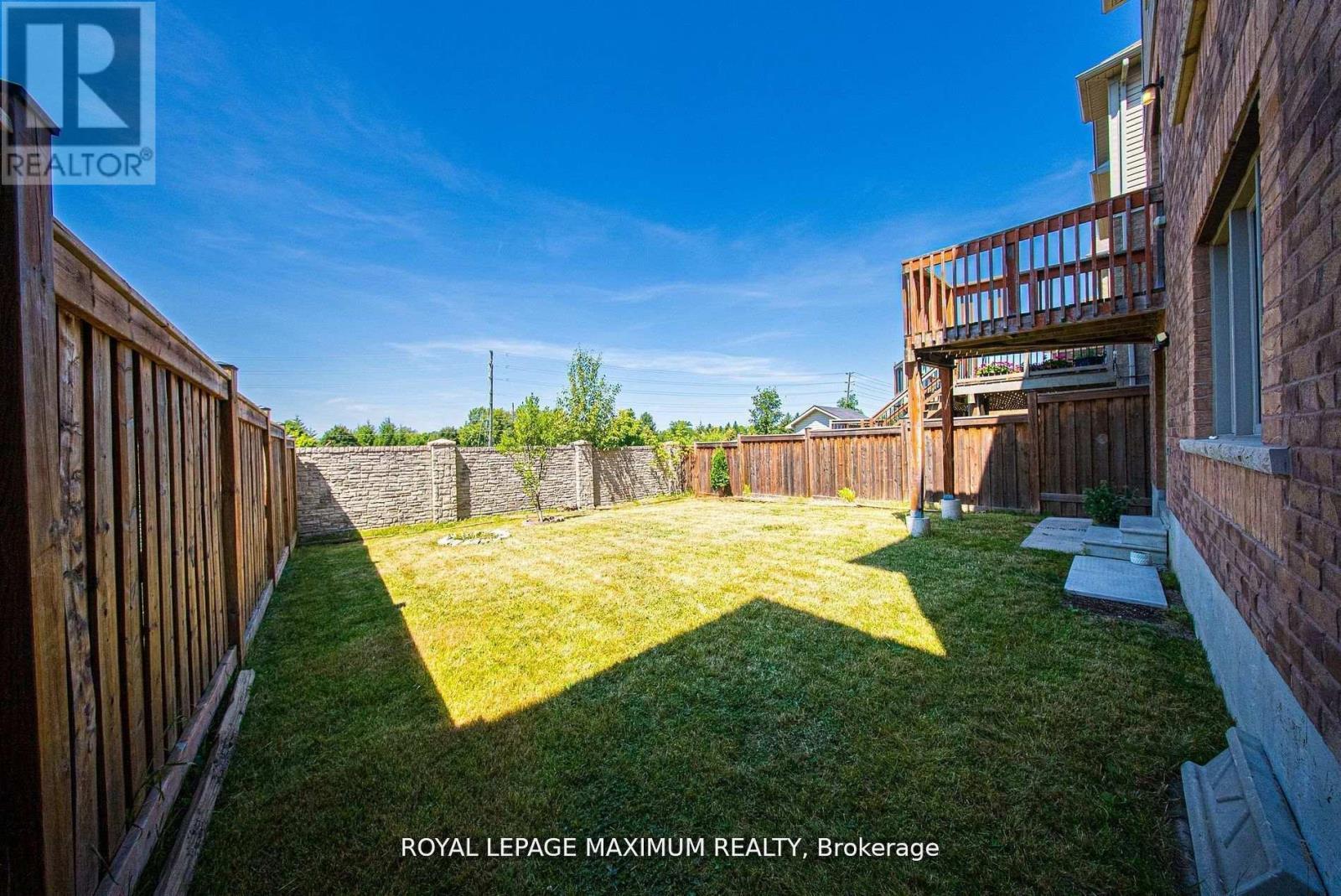 












80 CAUTHERS CRESCENT

,
New Tecumseth,




Ontario
L9R0L2

