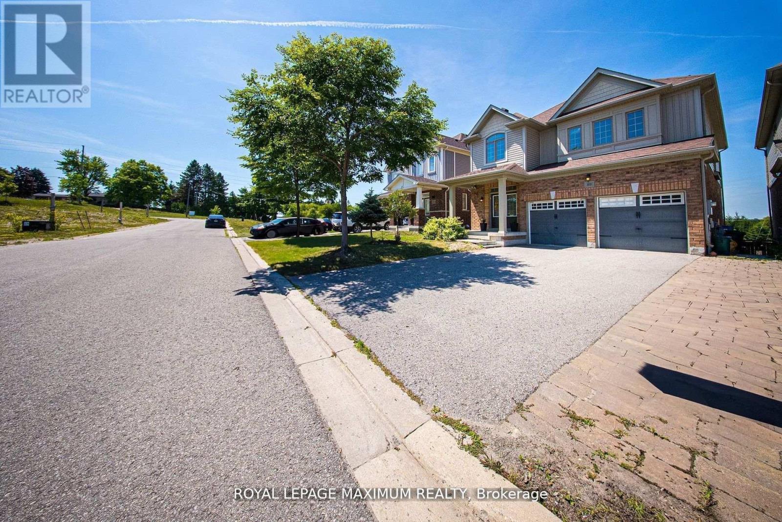 












80 CAUTHERS CRESCENT

,
New Tecumseth,




Ontario
L9R0L2


