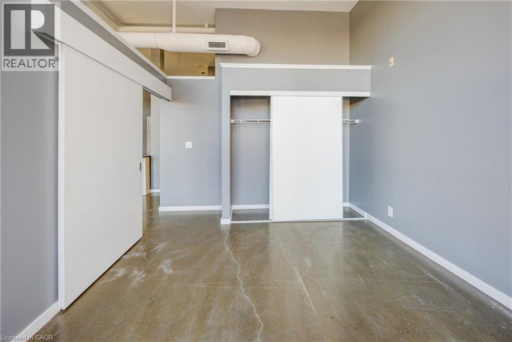 












404 KING Street W Unit# 526

,
Kitchener,




Ontario
N2G4Z9

