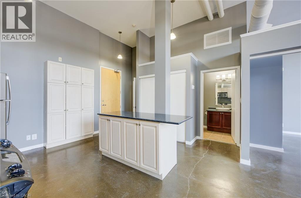 












404 KING Street W Unit# 526

,
Kitchener,




Ontario
N2G4Z9

