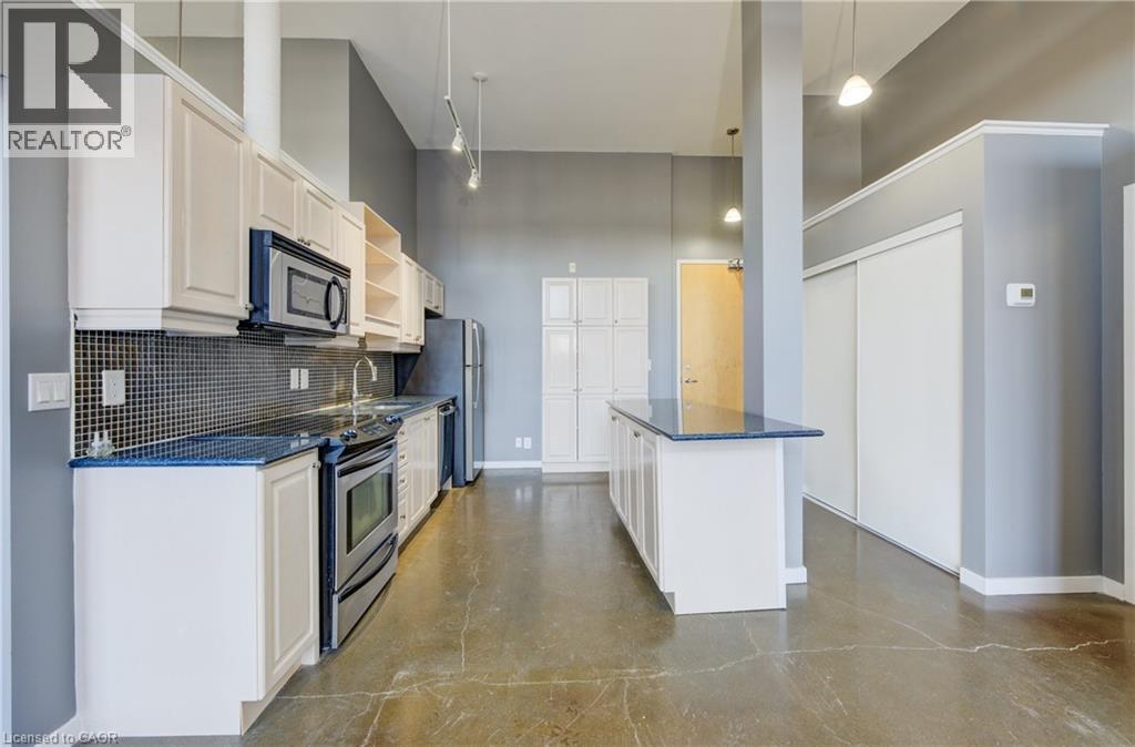 












404 KING Street W Unit# 526

,
Kitchener,




Ontario
N2G4Z9

