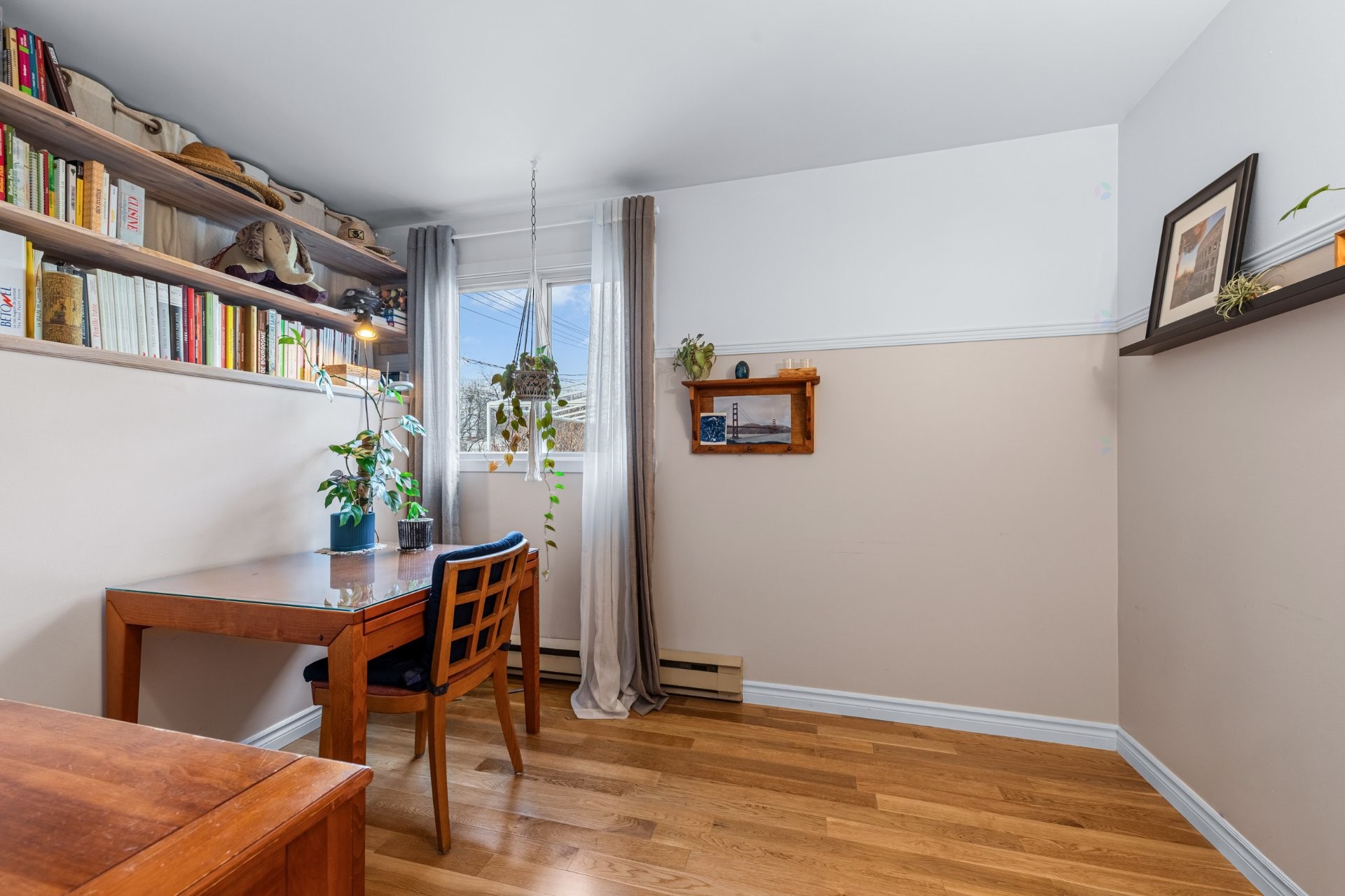 









4163


Rue Fafard

,
Laval (Chomedey),




QC
H7T1Y4

