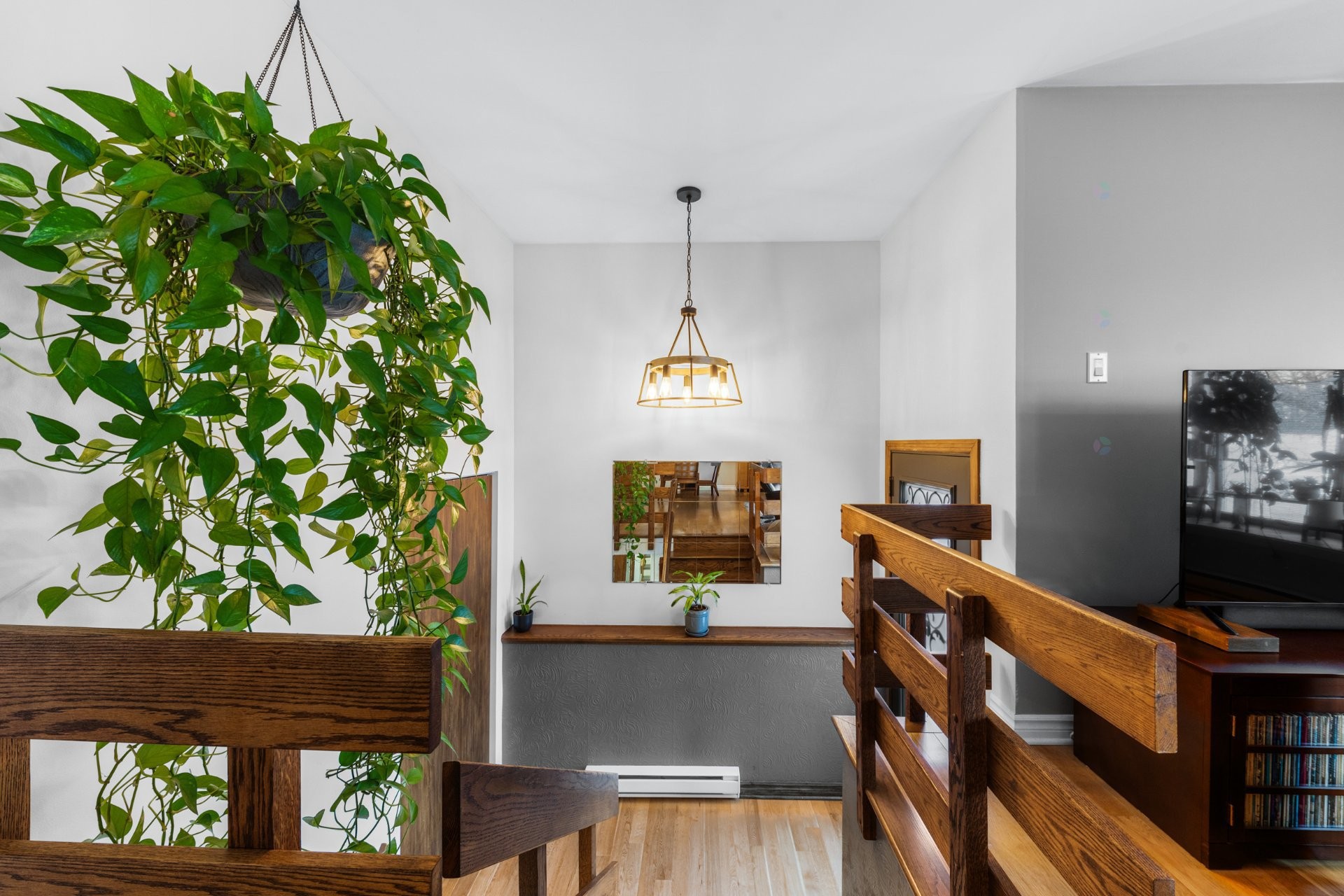 









4163


Rue Fafard

,
Laval (Chomedey),




QC
H7T1Y4

