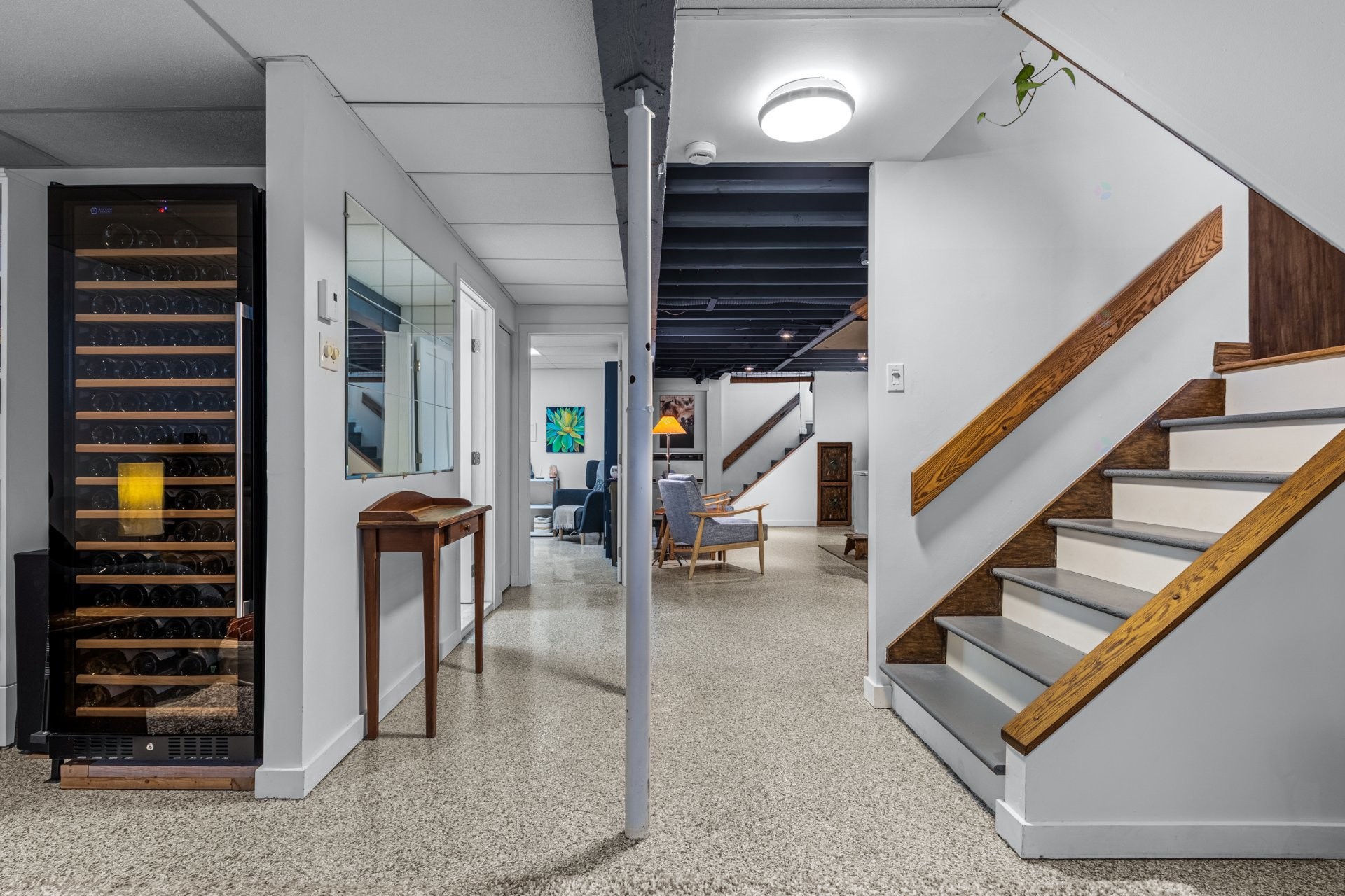 









4163


Rue Fafard

,
Laval (Chomedey),




QC
H7T1Y4

