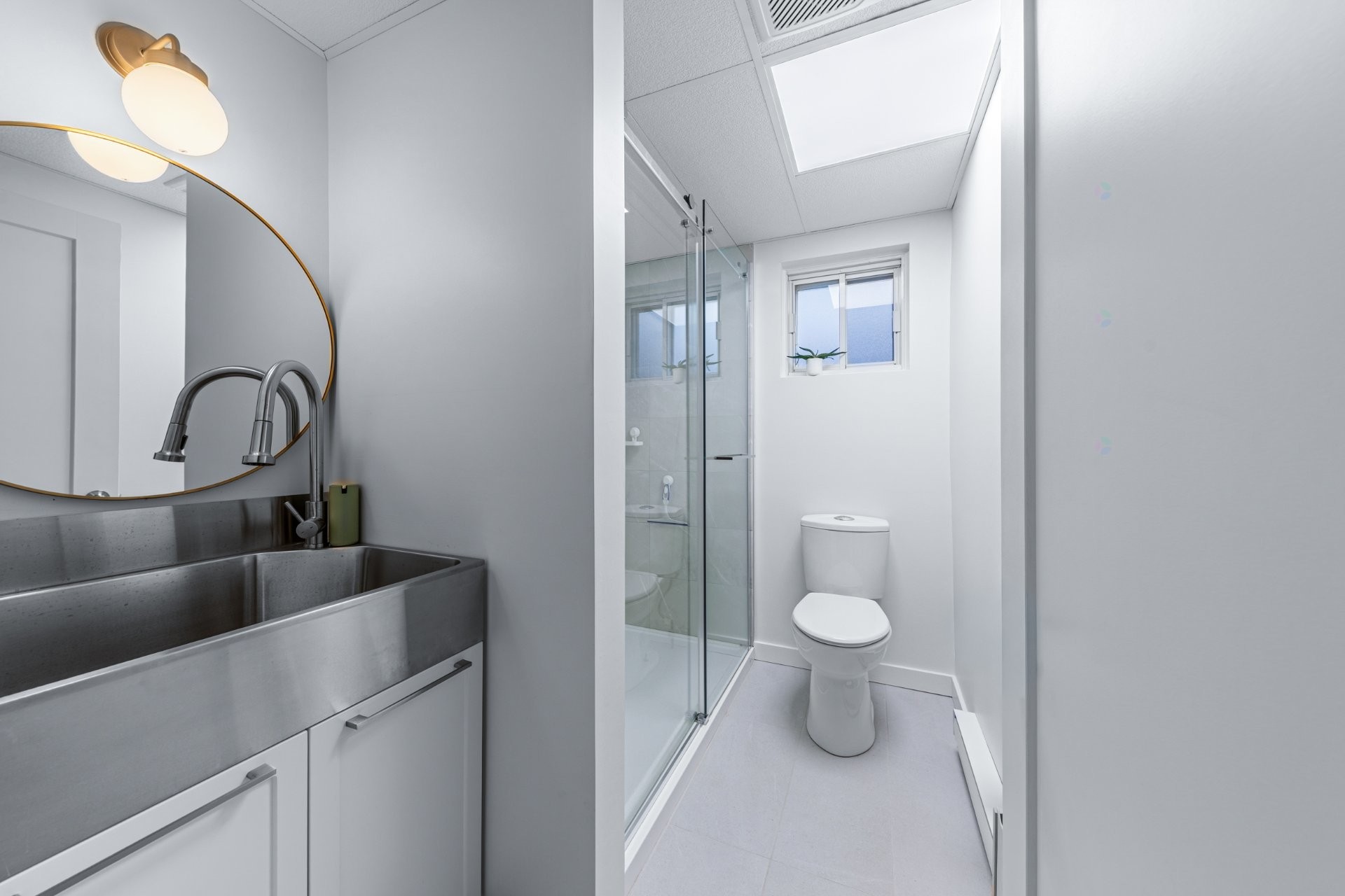 









4163


Rue Fafard

,
Laval (Chomedey),




QC
H7T1Y4

