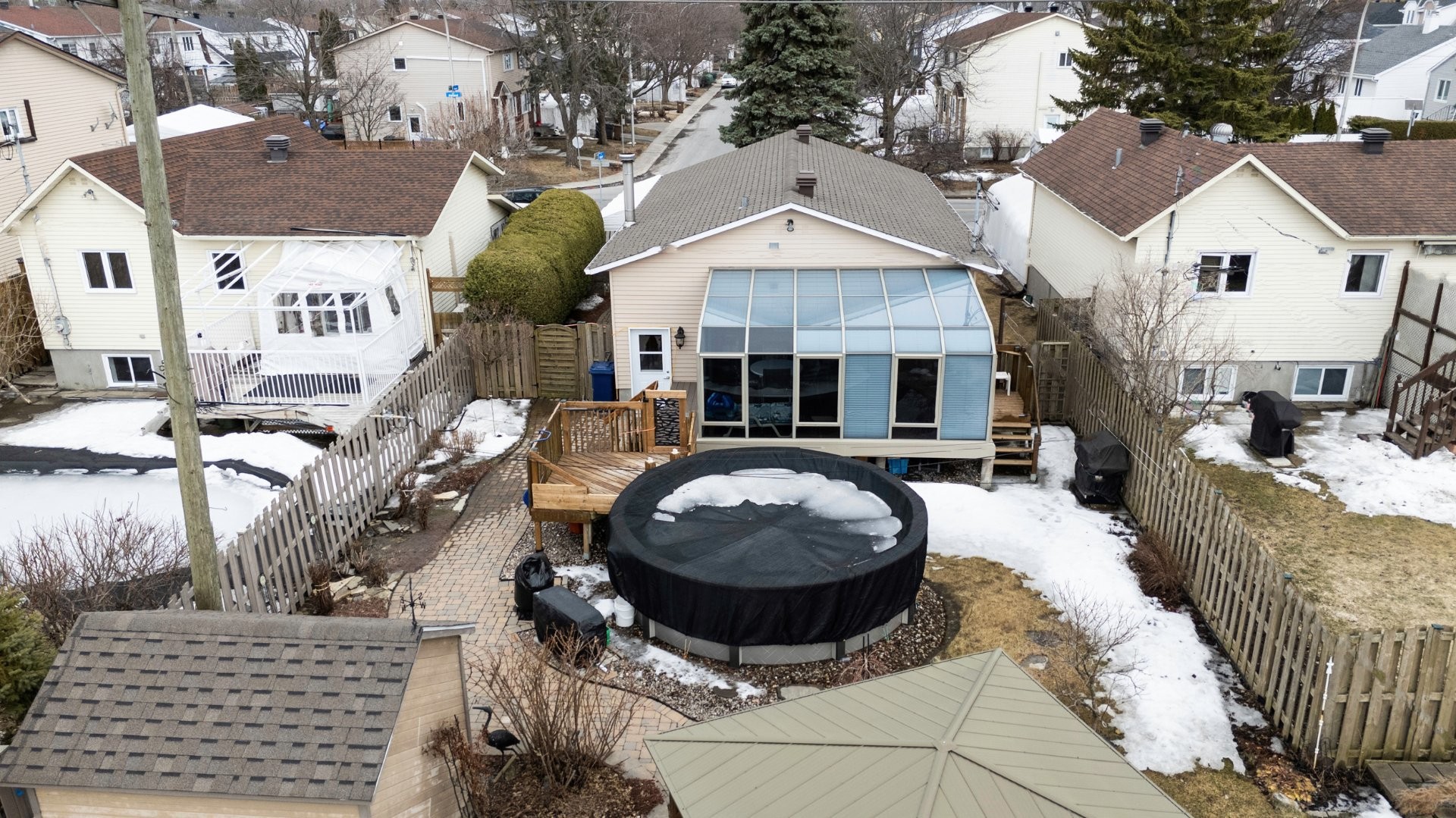 









4163


Rue Fafard

,
Laval (Chomedey),




QC
H7T1Y4

