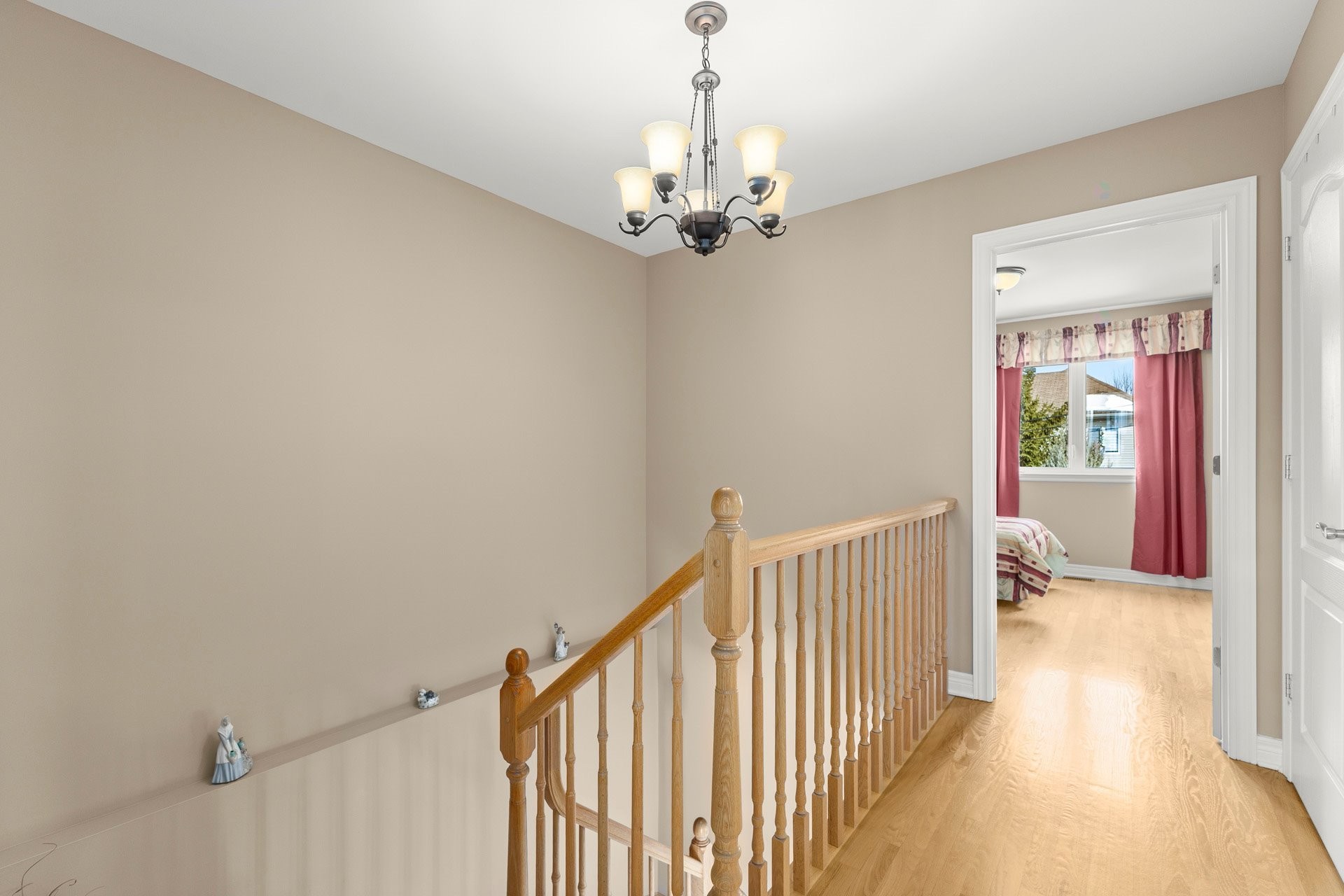 









4799


Rue du Palomino

,
Montréal (Pierrefonds-Roxboro),




QC
H9K0A5

