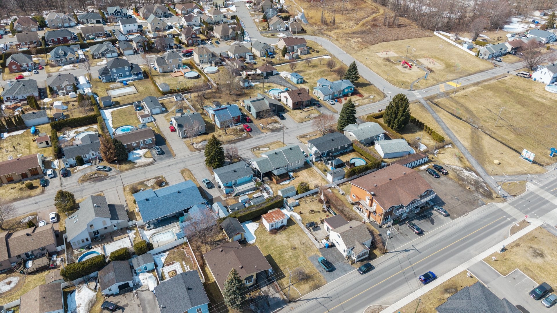 












Av. de Grande-Île

,
Salaberry-de-Valleyfield,







QC
J6S3L8


