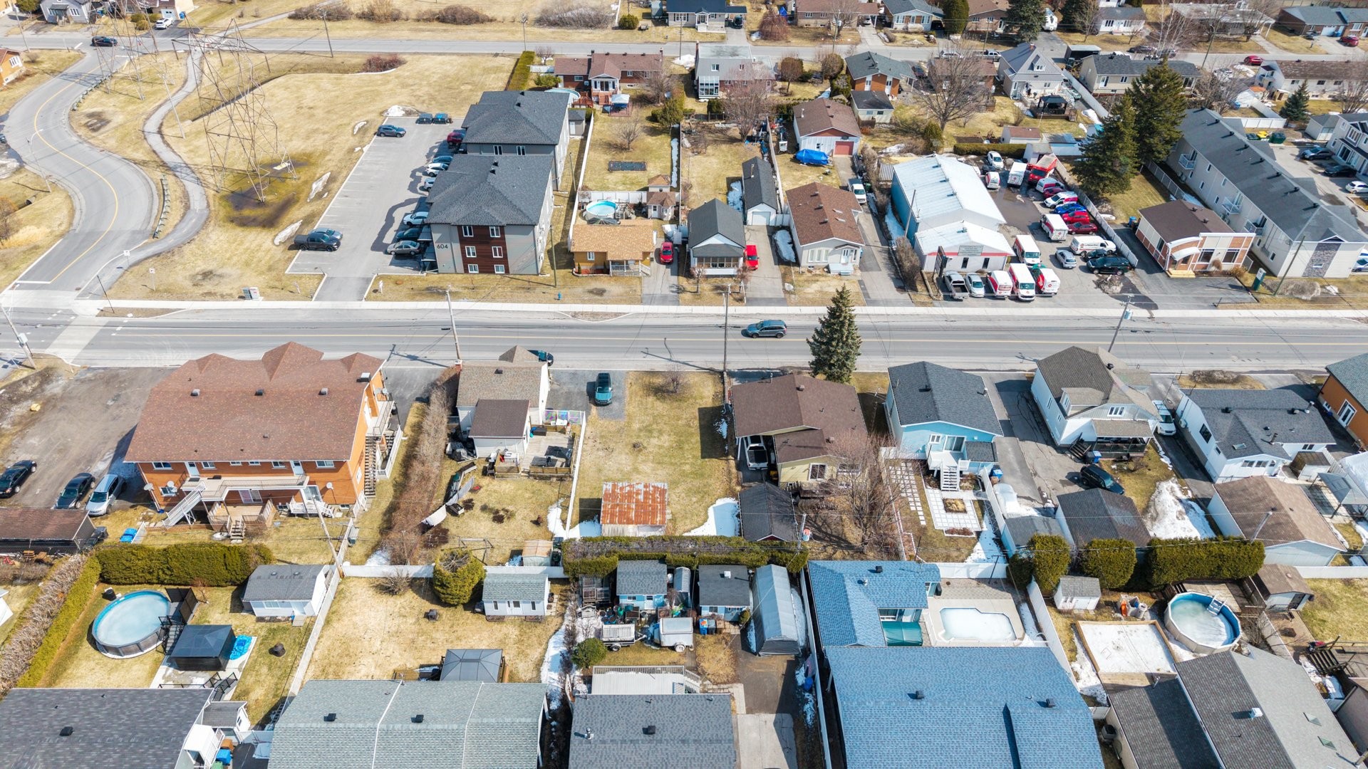












Av. de Grande-Île

,
Salaberry-de-Valleyfield,







QC
J6S3L8

