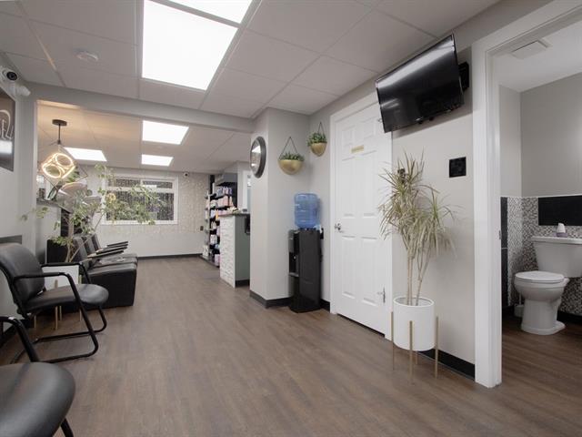 









367


EVELINE

ST,
Selkirk,




MB
R1A 1N2

