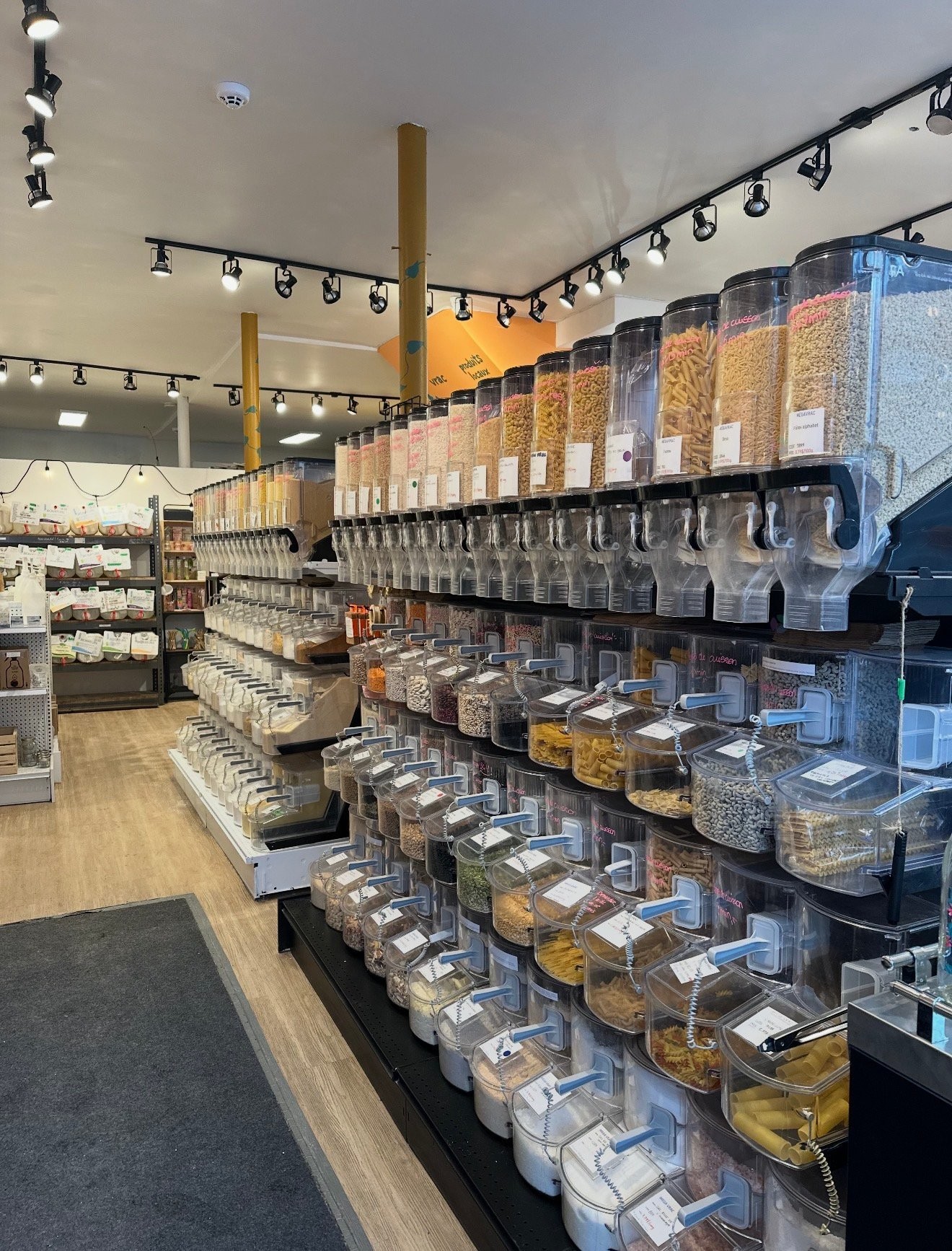 









3


Rue Non Disponible-Unavailable

,
Montréal (Le Plateau-Mont-Royal),




QC
H4T0A7

