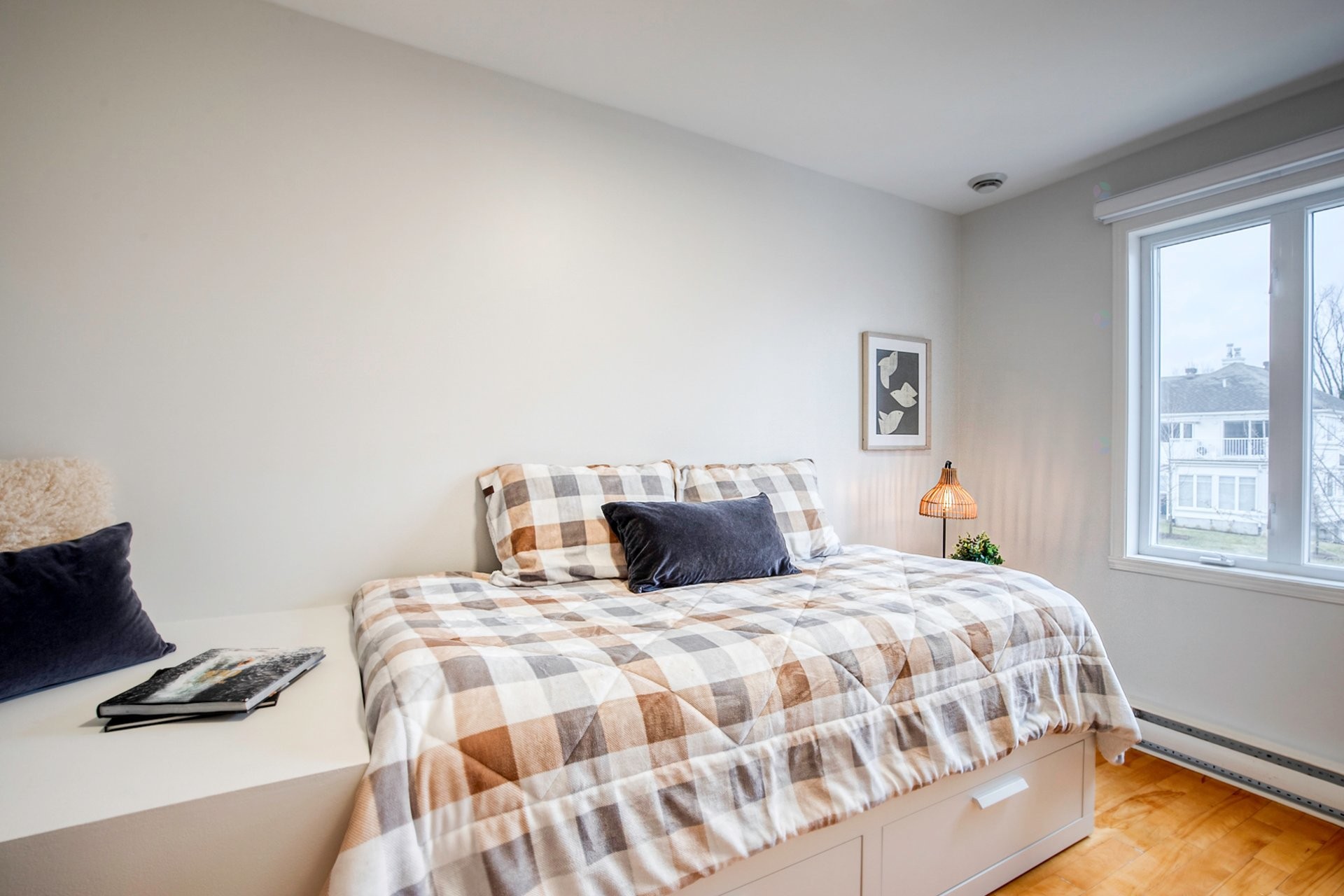 









654


Rue Jean-Deslauriers

, 10,
Boucherville,




QC
J4B8N1

