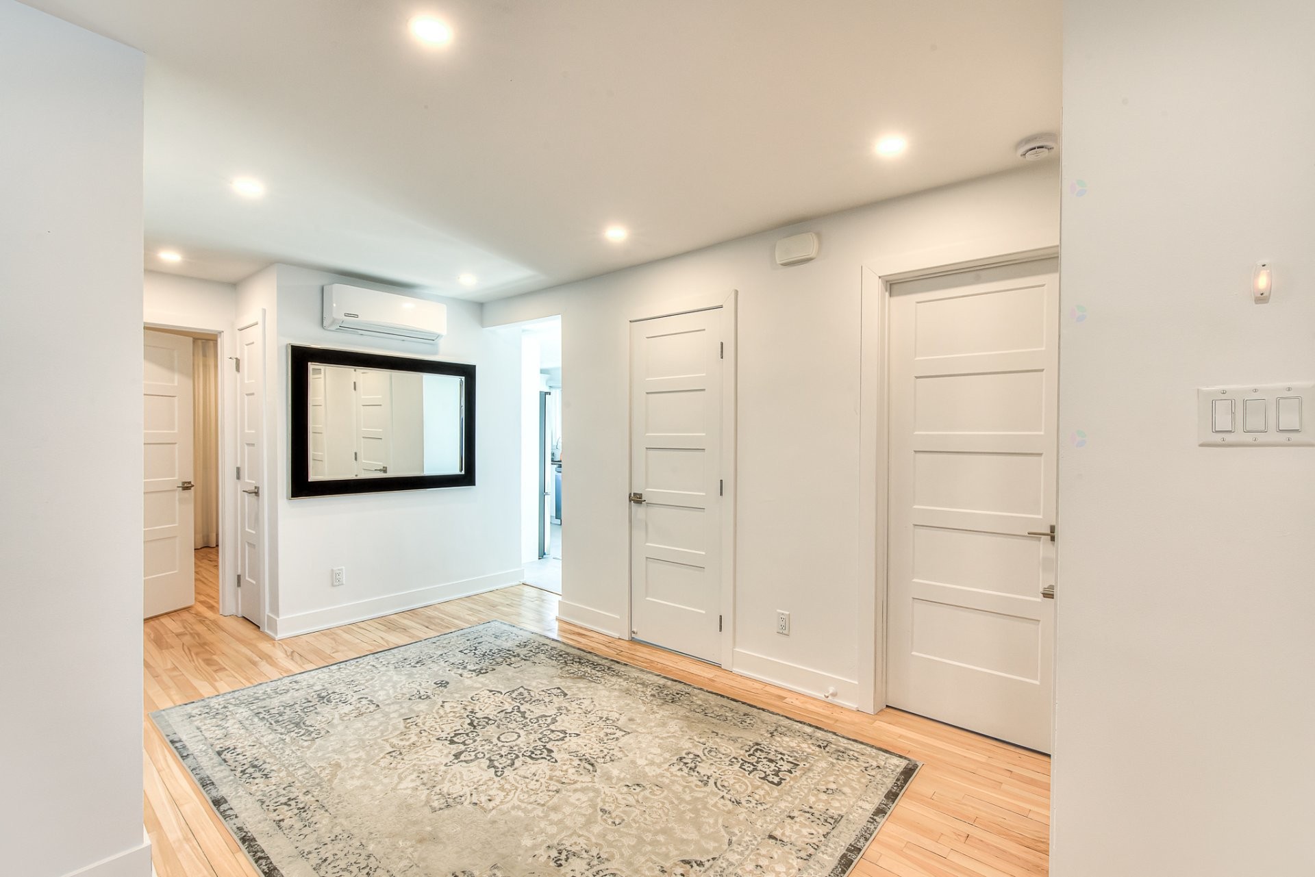 









4984

 - 4986


Boul. Notre-Dame

,
Laval (Chomedey),




QC
H7W1V5

