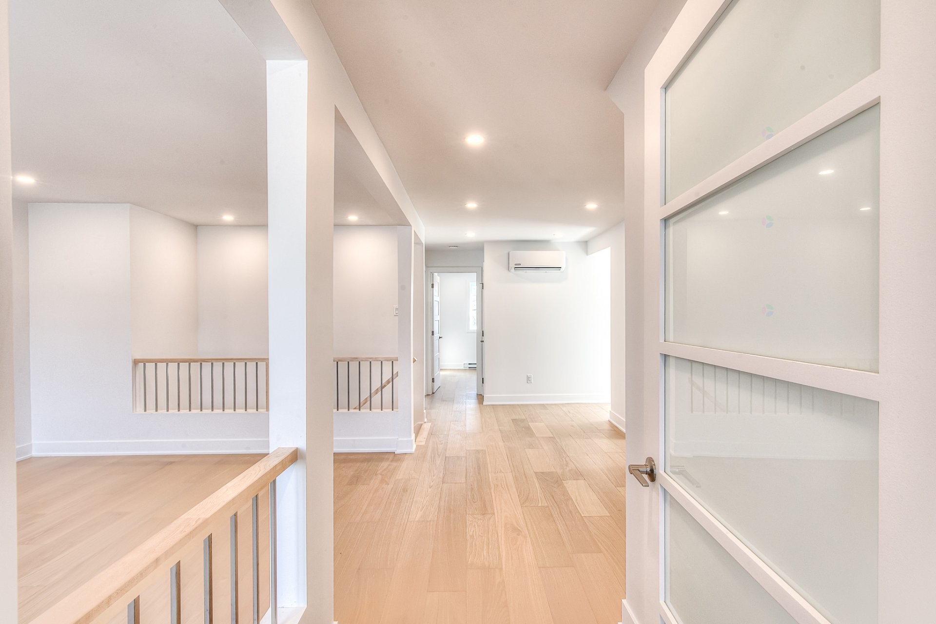 









4984

 - 4986


Boul. Notre-Dame

,
Laval (Chomedey),




QC
H7W1V5

