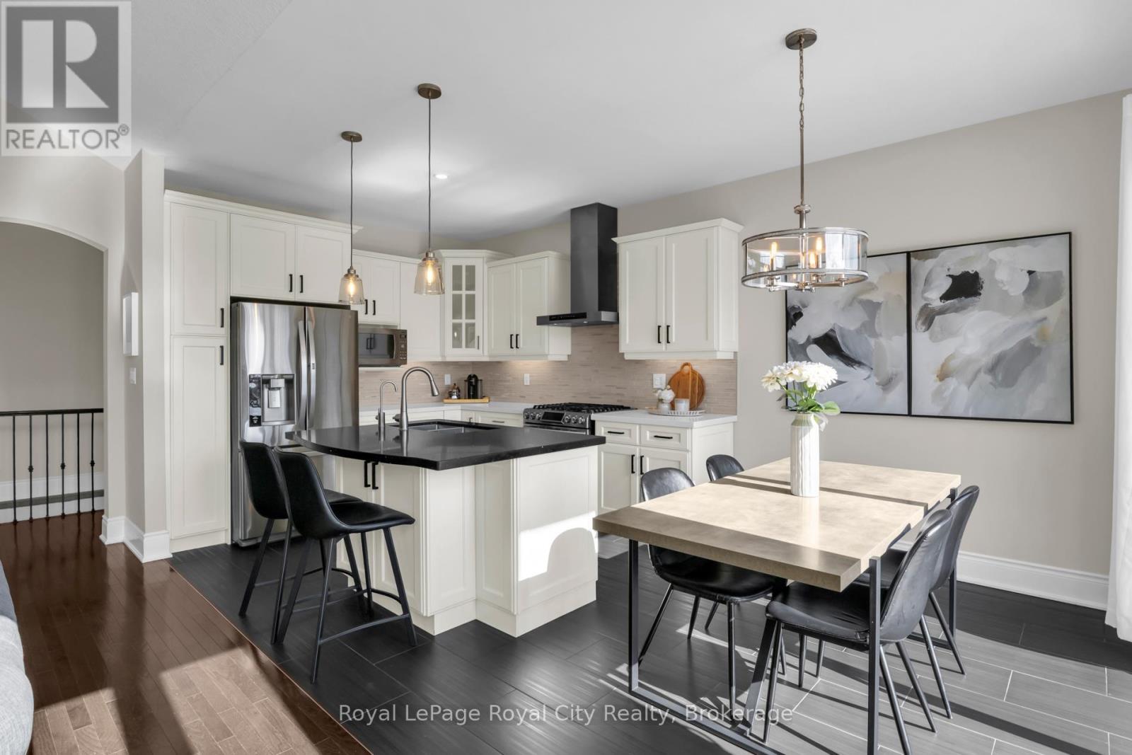 












58 ABERFOYLE MILL CRESCENT

,
Puslinch (Aberfoyle),




Ontario
N0B2J0

