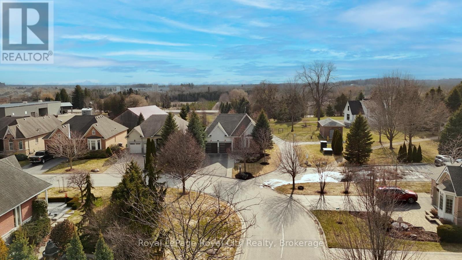 












58 ABERFOYLE MILL CRESCENT

,
Puslinch (Aberfoyle),




Ontario
N0B2J0

