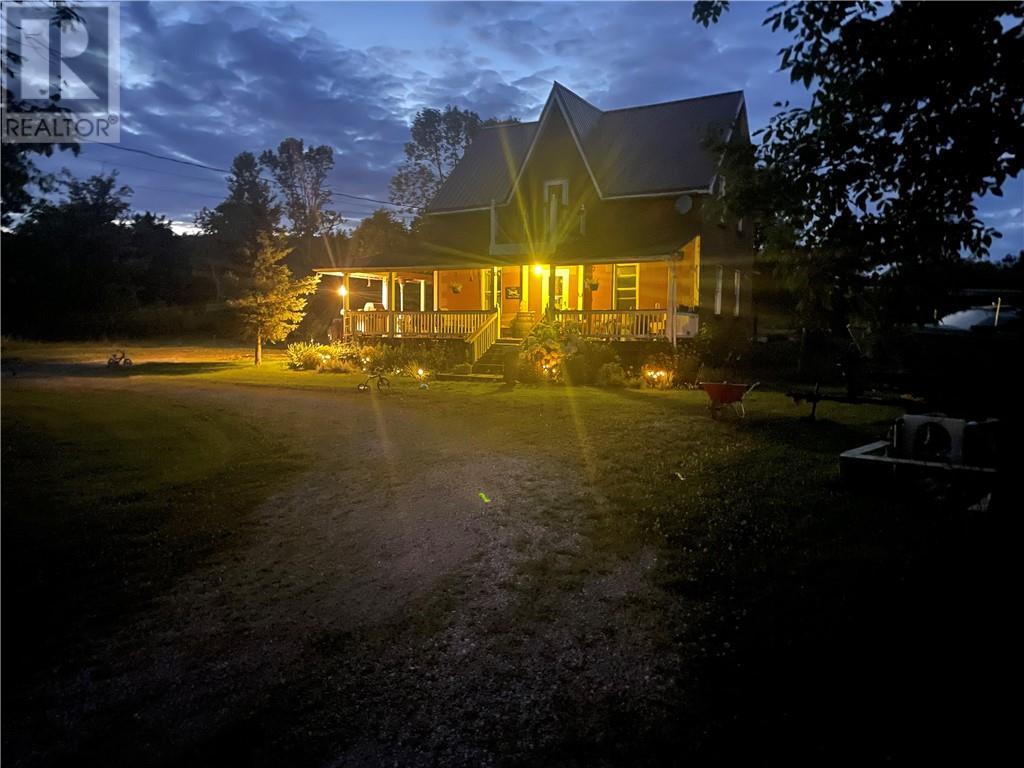 












10928 Highway 540

,
Gore Bay, Manitoulin Island,




Ontario
P0P1H0


