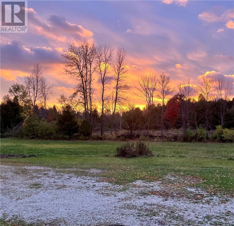 












10928 Highway 540

,
Gore Bay, Manitoulin Island,




Ontario
P0P1H0

