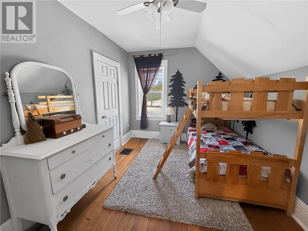 












10928 Highway 540

,
Gore Bay, Manitoulin Island,




Ontario
P0P1H0

