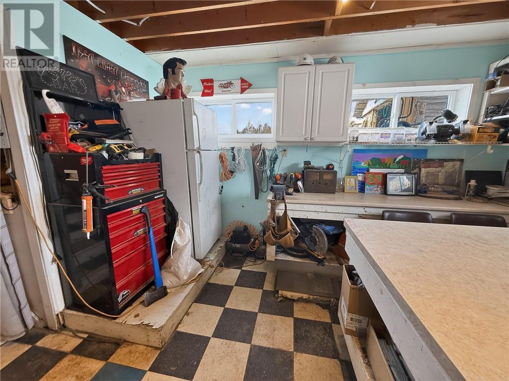 












10928 Highway 540

,
Gore Bay, Manitoulin Island,




Ontario
P0P1H0

