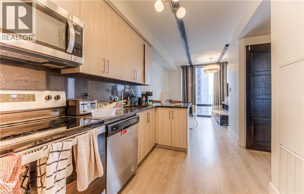 












145 COLUMBIA Street W Unit# 1210

,
Waterloo,




Ontario
N2L0K7

