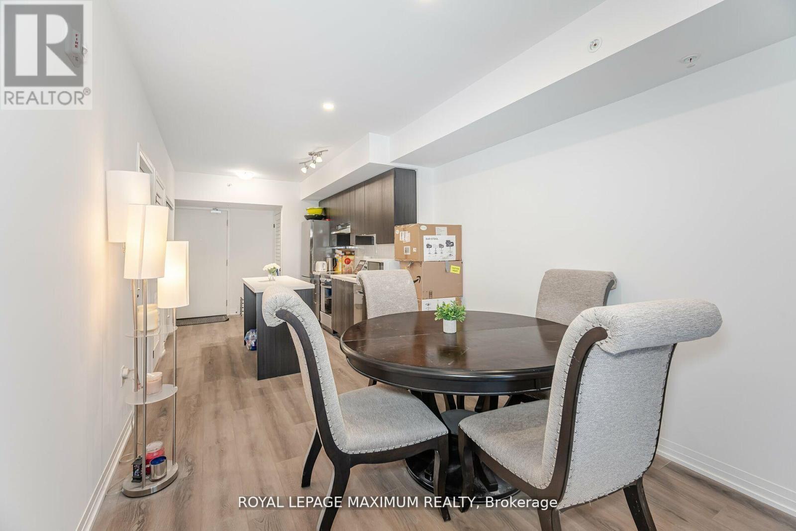 












308 - 408 BROWNS LINE

,
Toronto,




Ontario
M9W3T9

