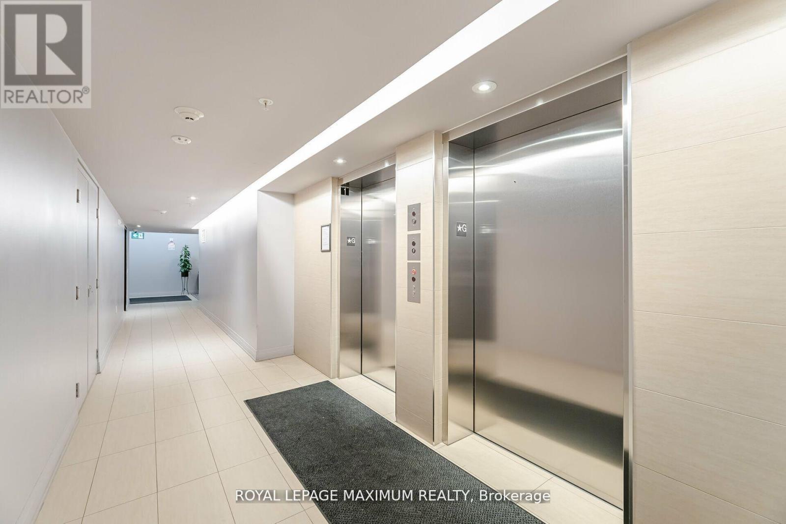 












308 - 408 BROWNS LINE

,
Toronto,




Ontario
M9W3T9


