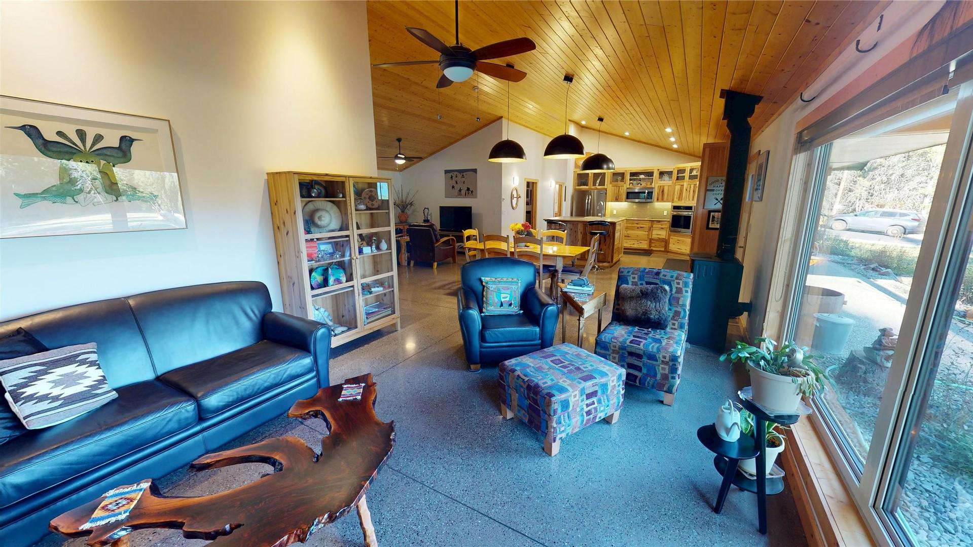 









4427


Ferguson

Road,
Mayook,




BC
V0B 2J0

