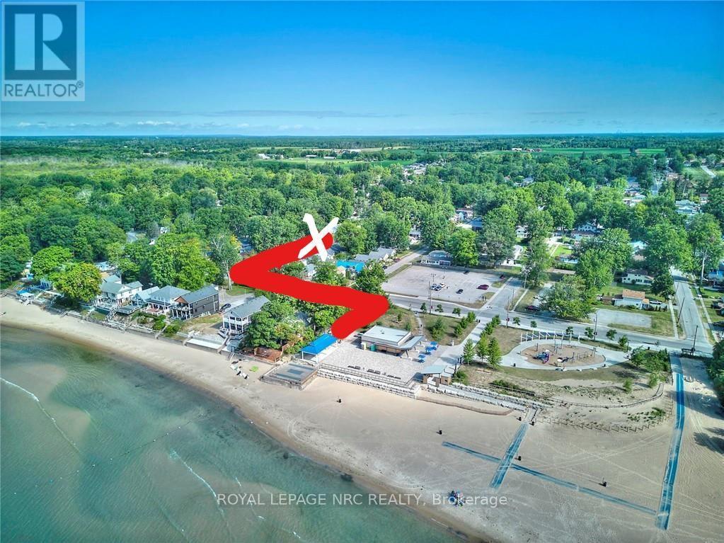 












385 WESTWOOD AVENUE

,
Fort Erie (Crystal Beach),




Ontario
L0S1B0

