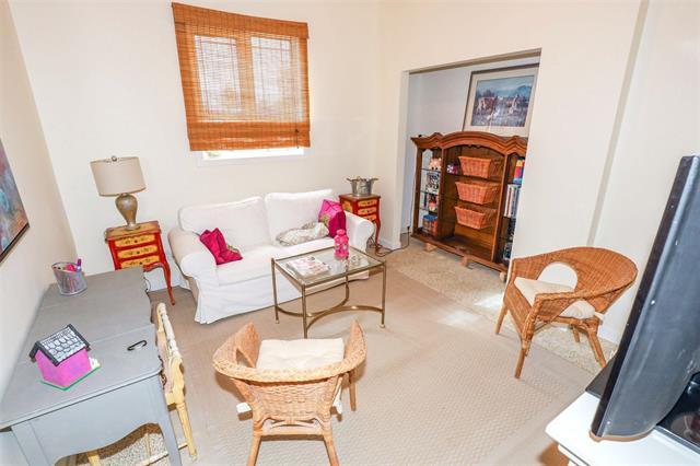 









135


Victoria

DR,
Hillside Beach,




MB
R0E 2A0

