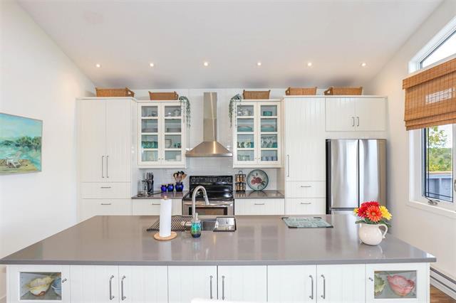 









135


Victoria

DR,
Hillside Beach,




MB
R0E 2A0

