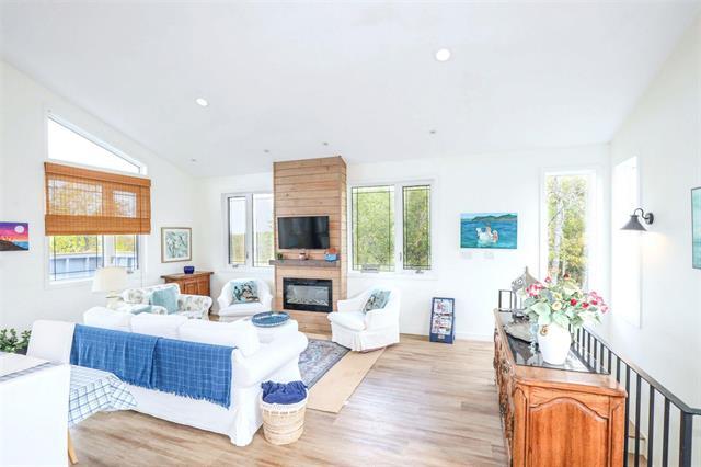 









135


Victoria

DR,
Hillside Beach,




MB
R0E 2A0

