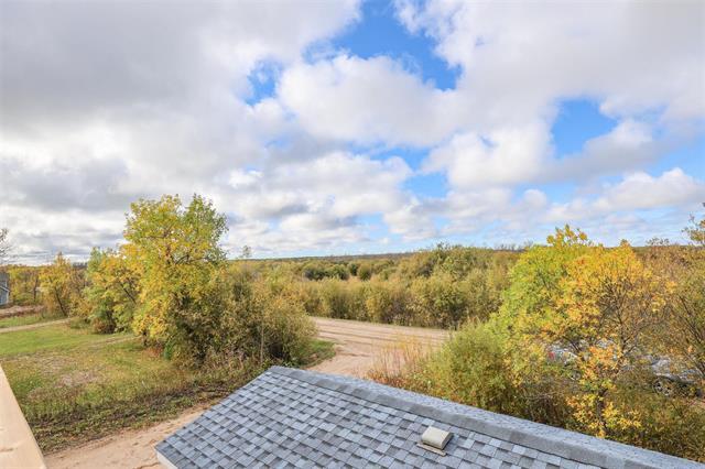 









135


Victoria

DR,
Hillside Beach,




MB
R0E 2A0

