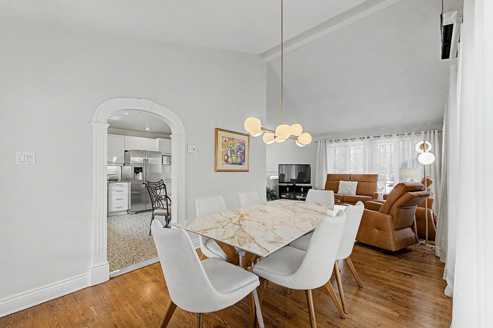 









1491


Rue De Rigaud

,
Saint-Bruno-de-Montarville,




QC
J3V3B8

