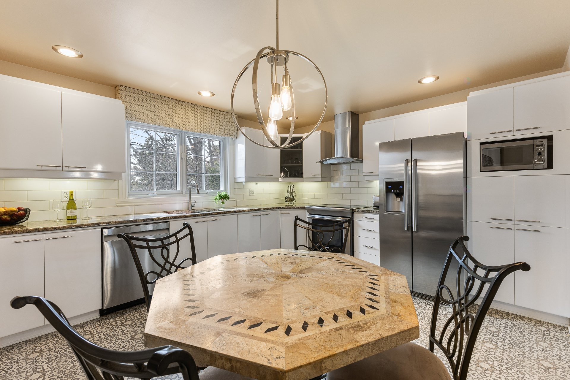 









1491


Rue De Rigaud

,
Saint-Bruno-de-Montarville,




QC
J3V3B8

