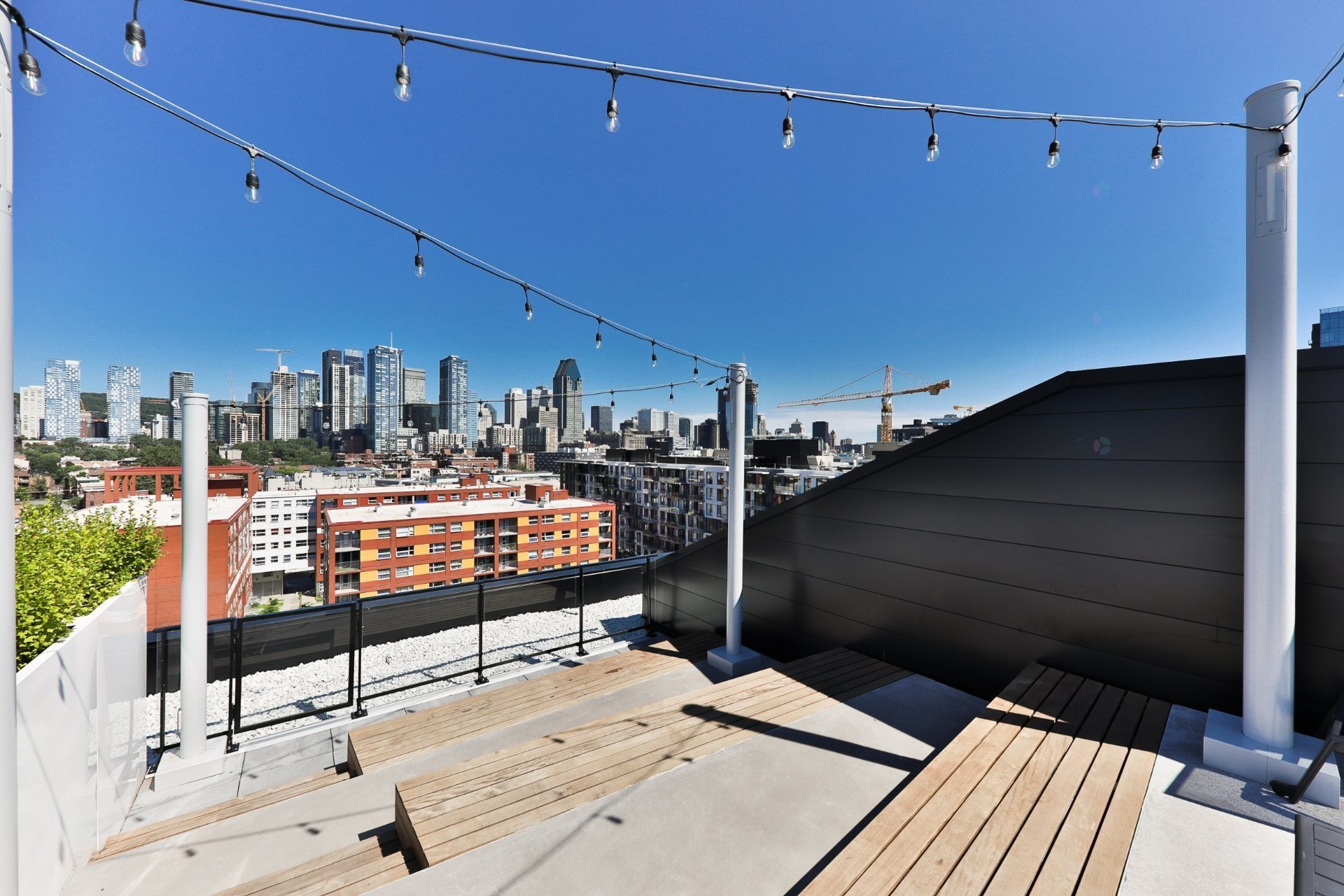 









1550


Rue des Bassins

, 222A,
Montréal (Le Sud-Ouest),




QC
H3C0W5

