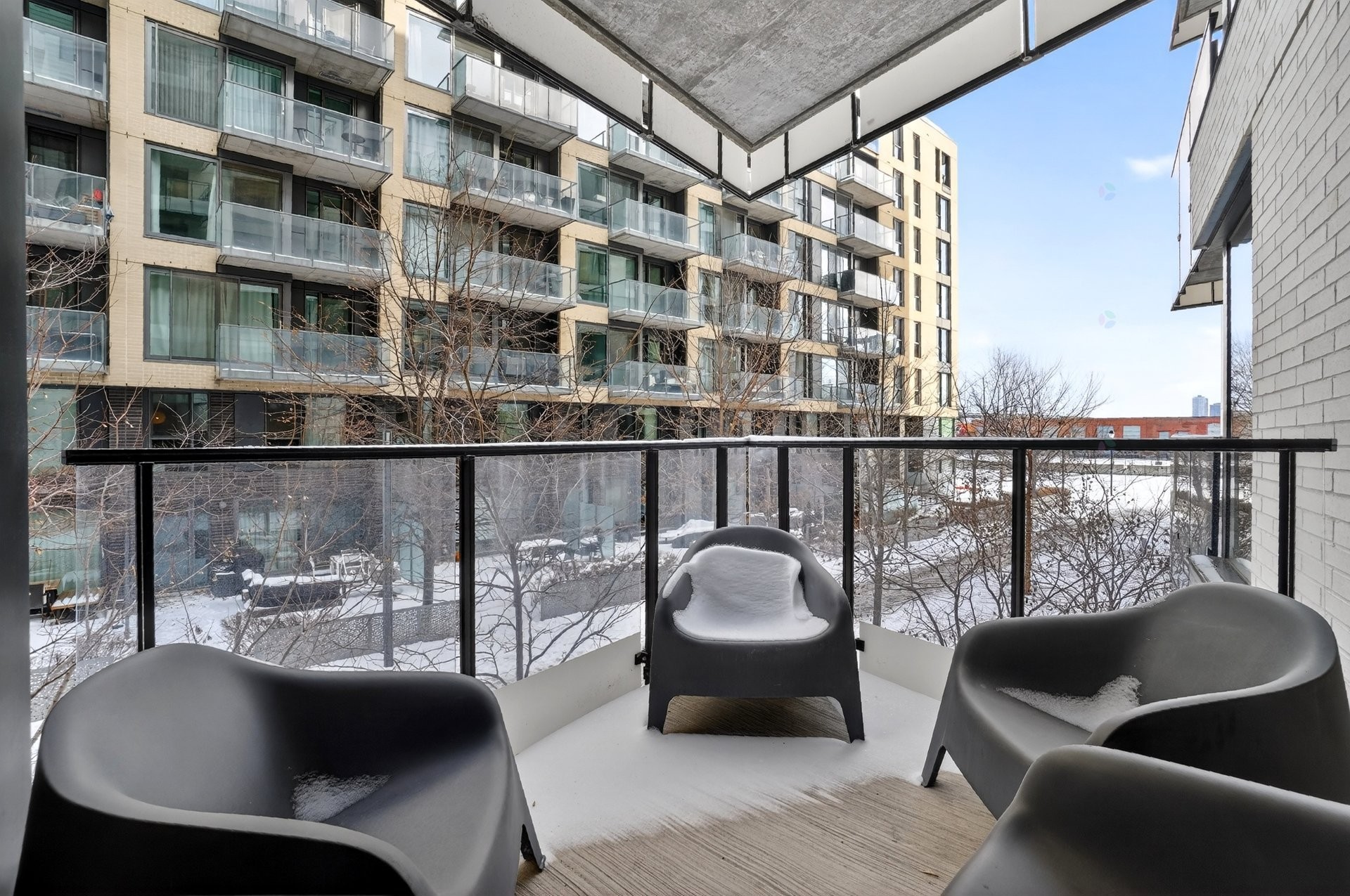 









1550


Rue des Bassins

, 222A,
Montréal (Le Sud-Ouest),




QC
H3C0W5

