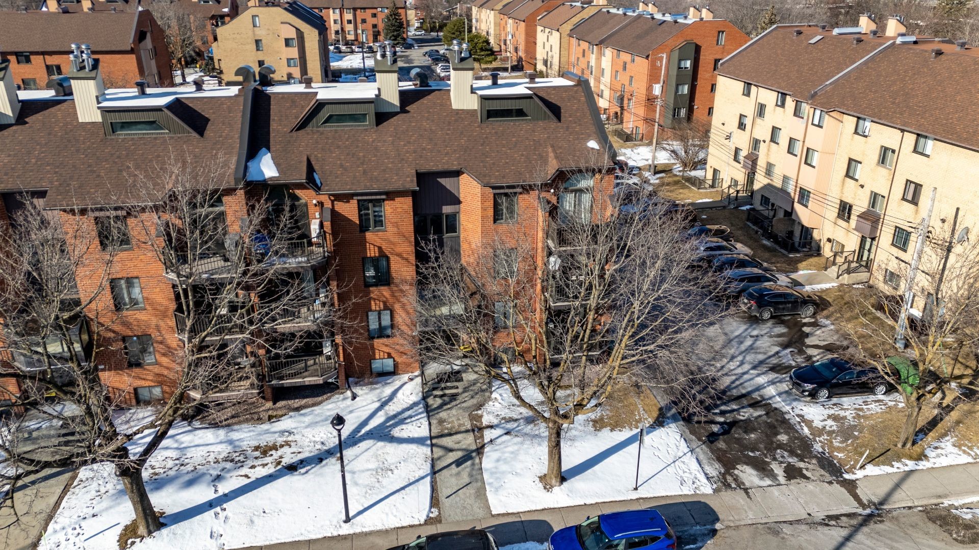 









7941


Av. Salomon-Marion

, 7,
Montréal (Rivière-des-Prairies/Pointe-aux-Trembles),




QC
H1E4X7

