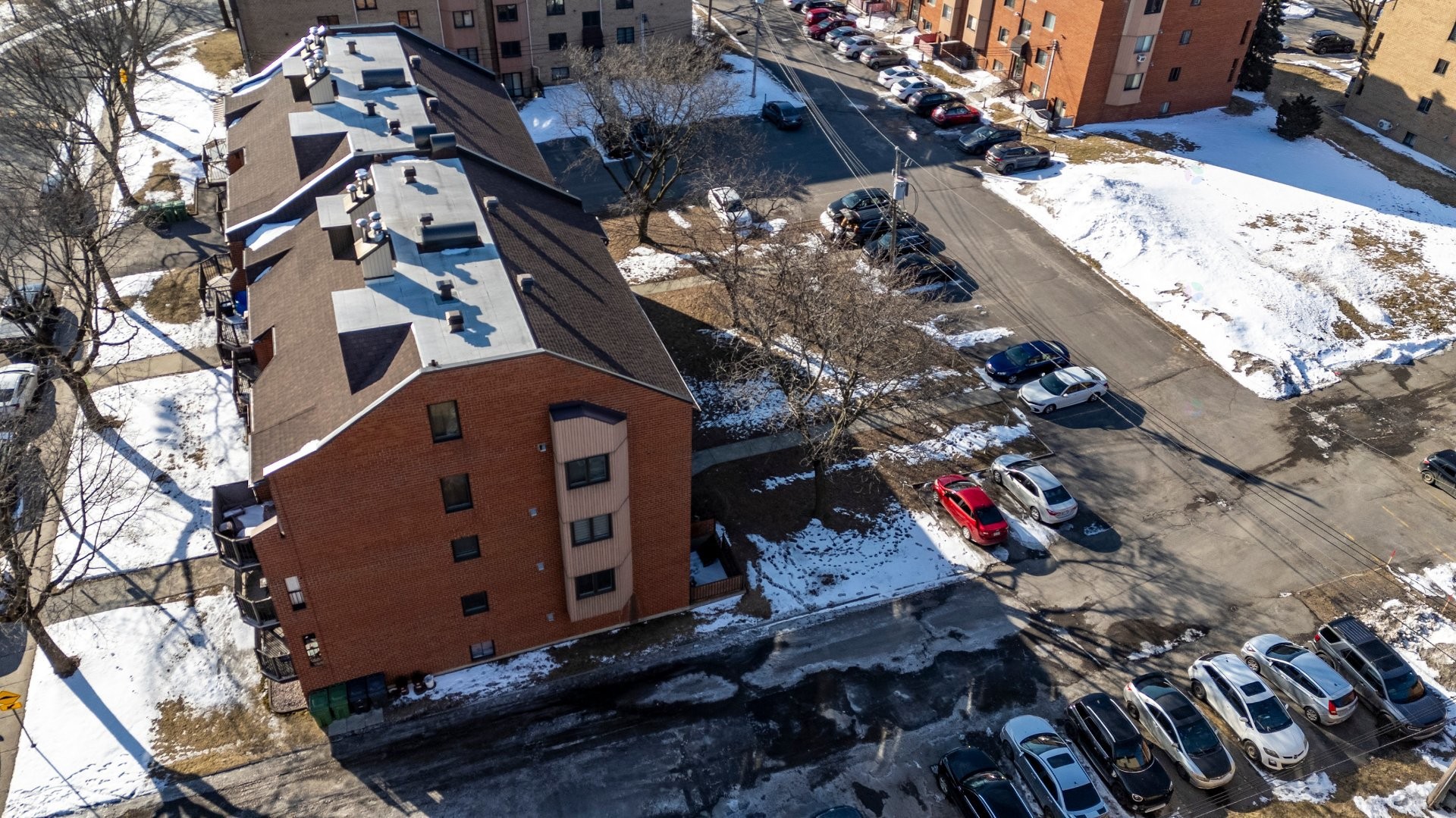 









7941


Av. Salomon-Marion

, 7,
Montréal (Rivière-des-Prairies/Pointe-aux-Trembles),




QC
H1E4X7

