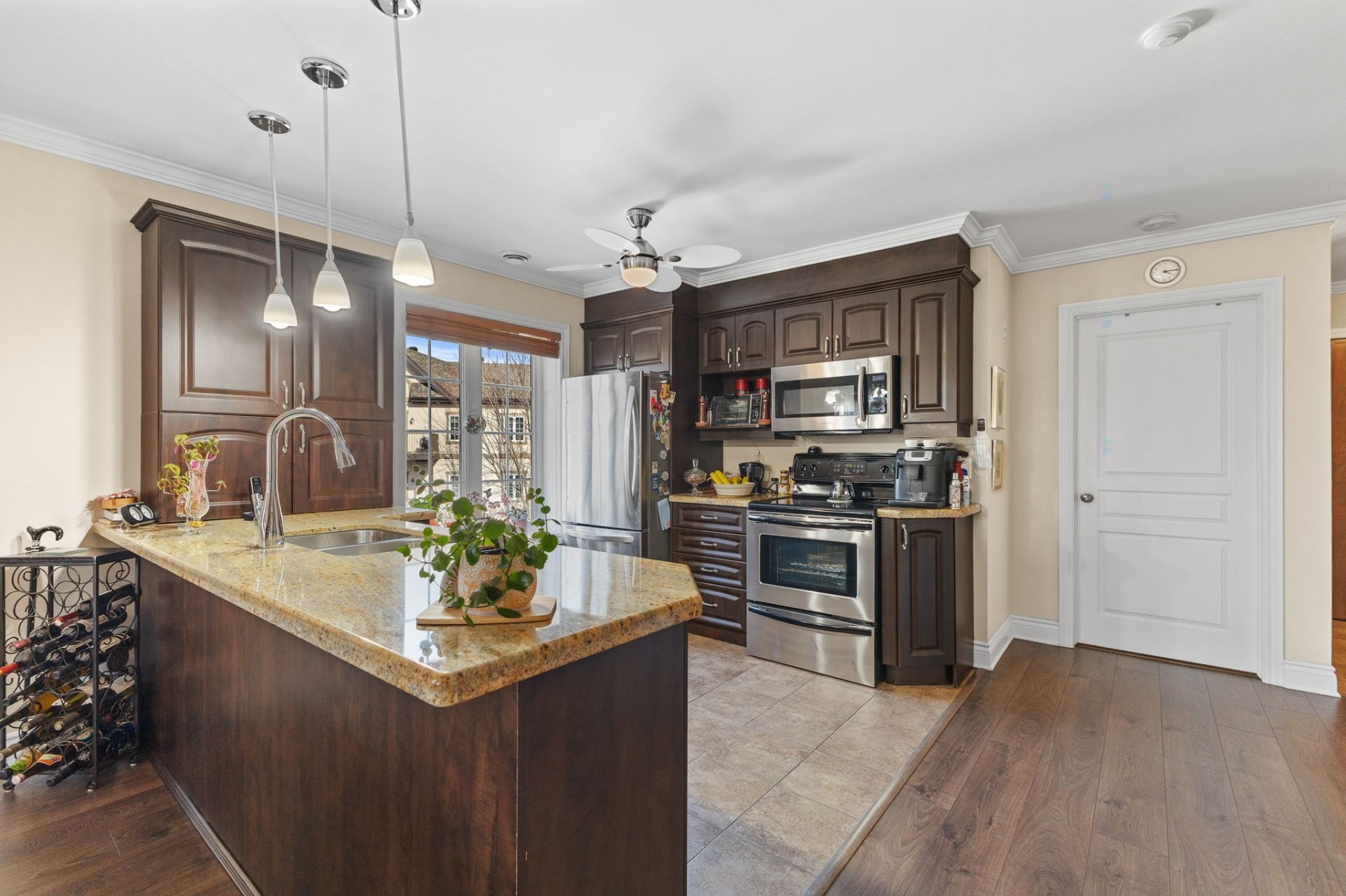 









513


Rue de Cannes

, 305,
Gatineau (Gatineau),




QC
J8V0C3

