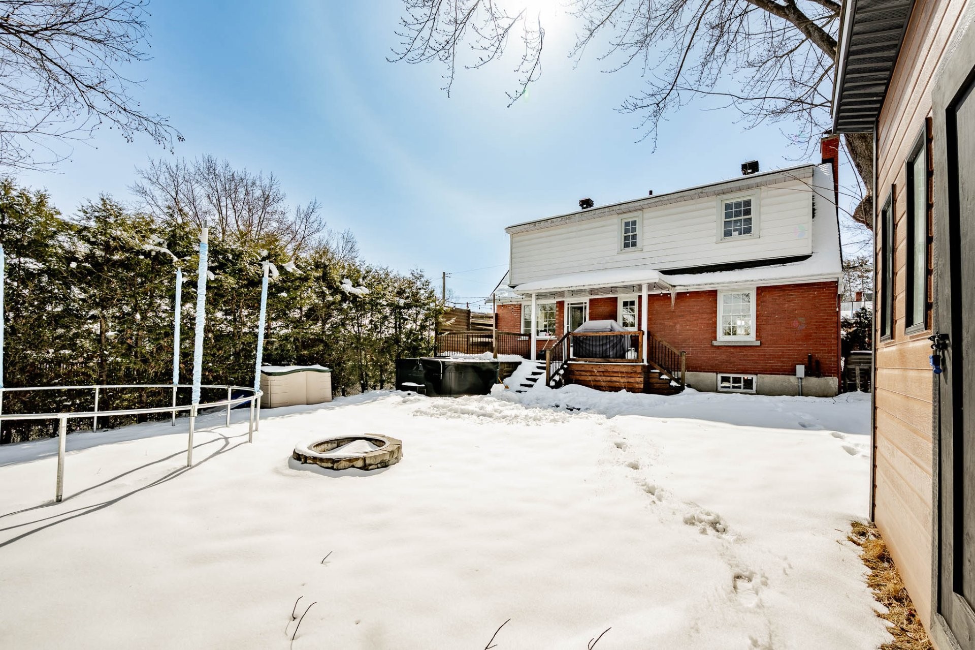 









1455


Rue du Vermont

,
Sherbrooke (Les Nations),




QC
J1J1G4

